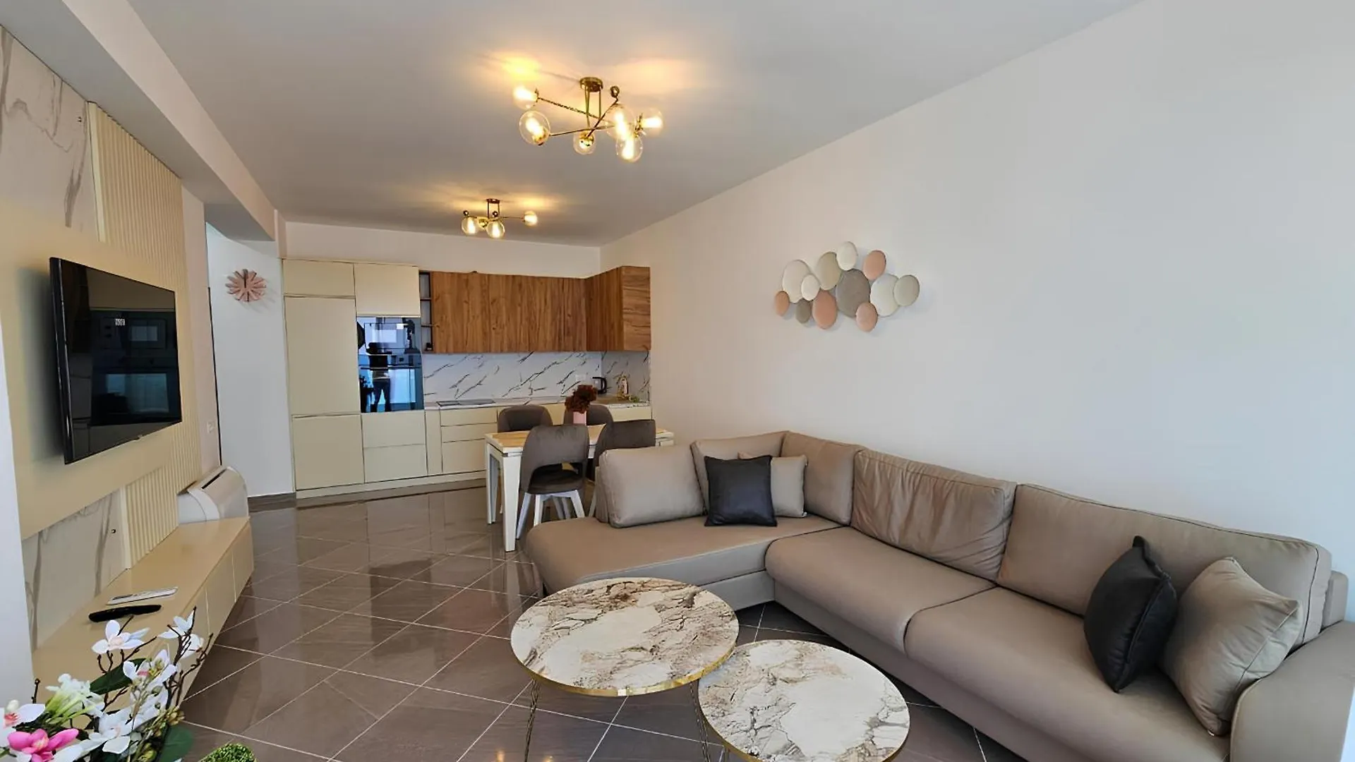 Sunset Apartment Vlore